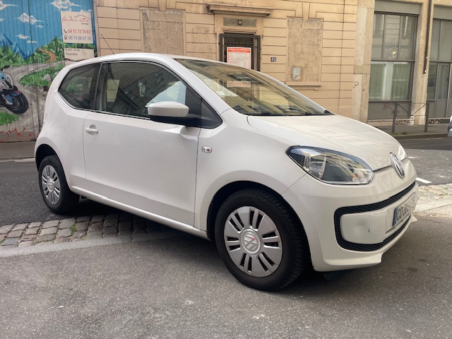 VOLKSWAGEN UP! - photo 2