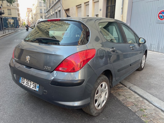 PEUGEOT 308 - photo 3