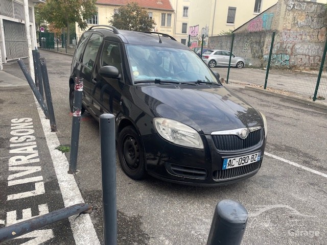 SKODA ROOMSTER - photo 2