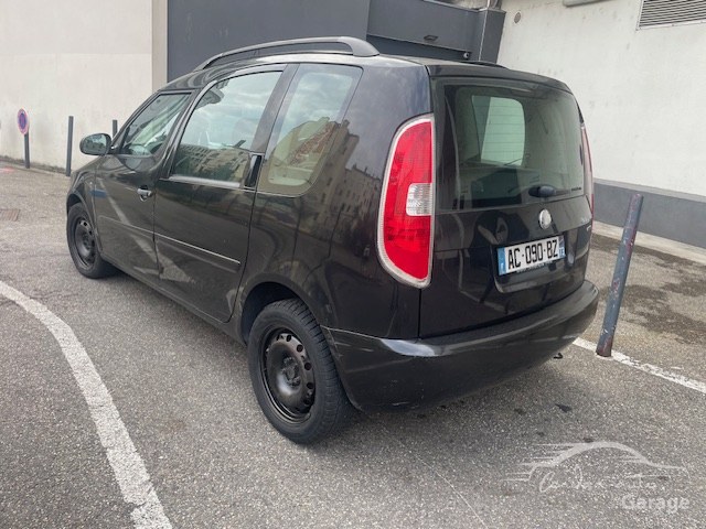 SKODA ROOMSTER - photo 3
