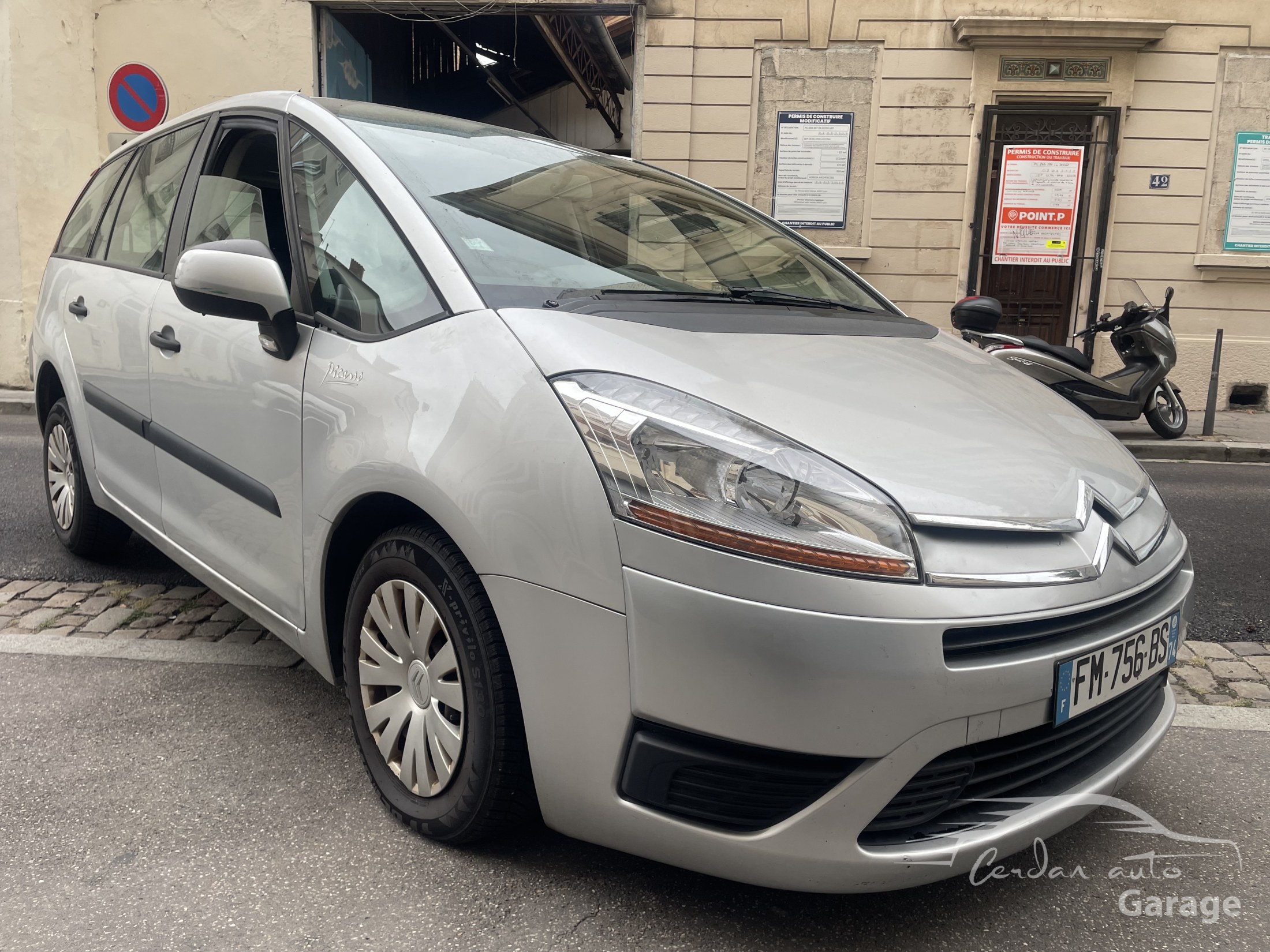 Citroën C4 Grand Picasso - photo 2