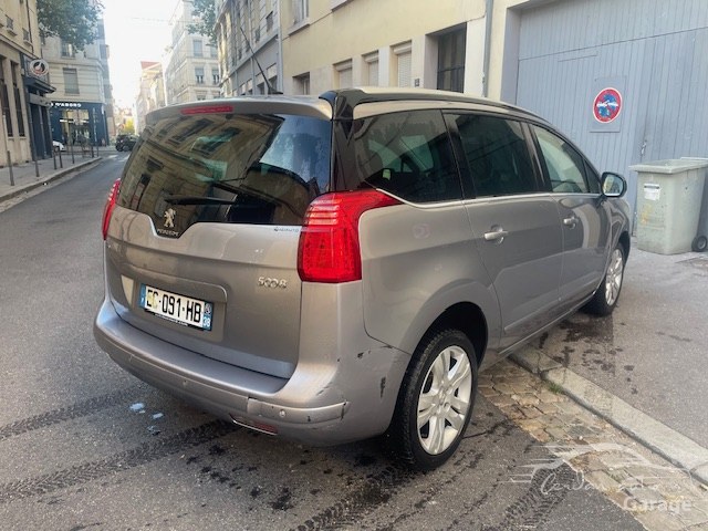 Peugeot 5008 - photo 3